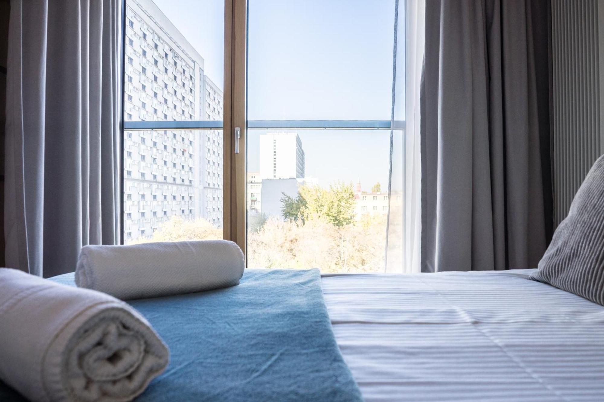 Vipwarsawapartments Sapphire Mennica Residence Kültér fotó