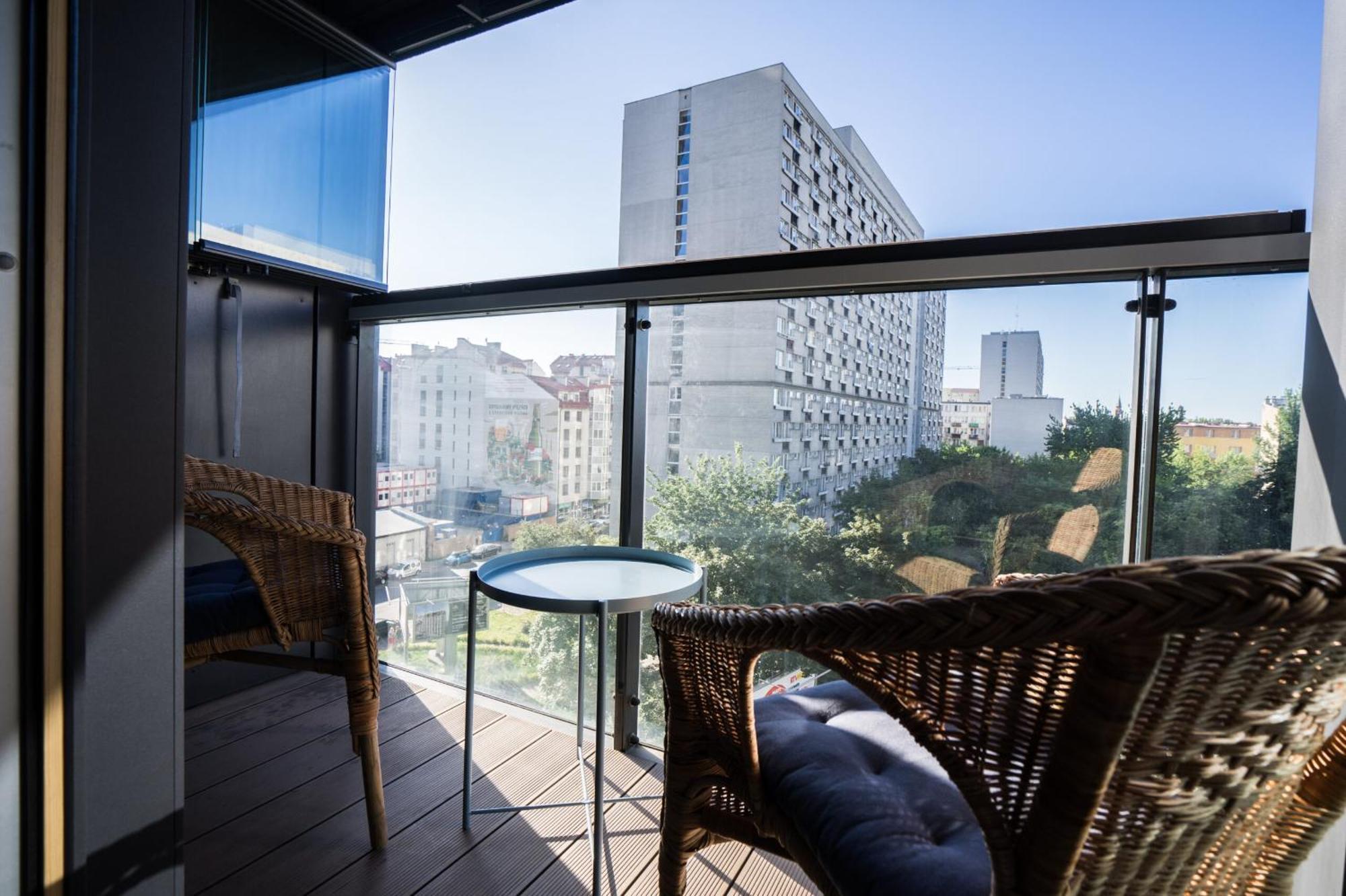 Vipwarsawapartments Sapphire Mennica Residence Kültér fotó