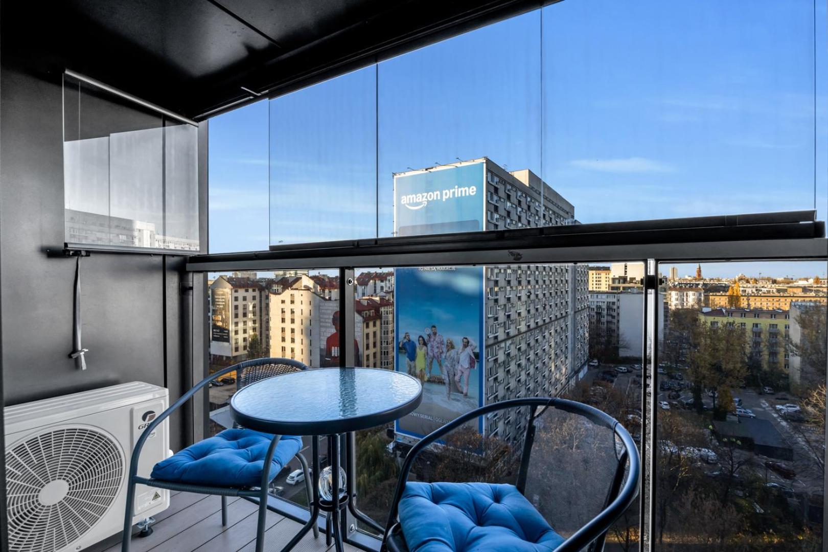 Vipwarsawapartments Sapphire Mennica Residence Kültér fotó